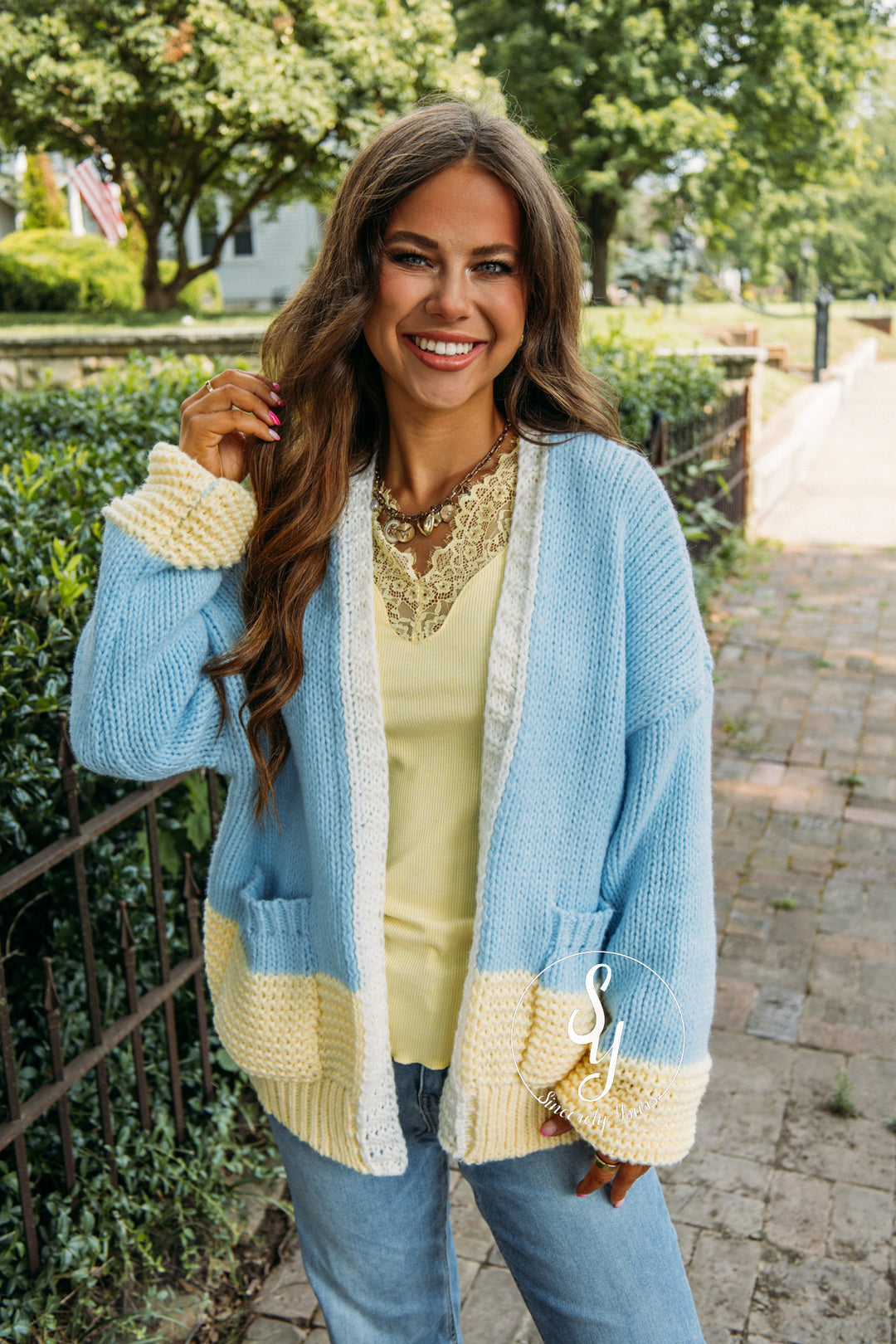 Harvest Moon Cardigan - Sky/Daisy