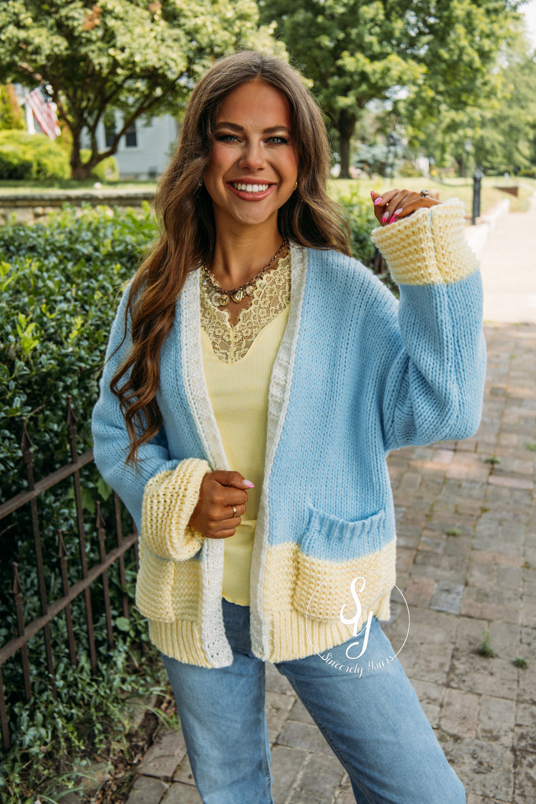 Harvest Moon Cardigan - Sky/Daisy