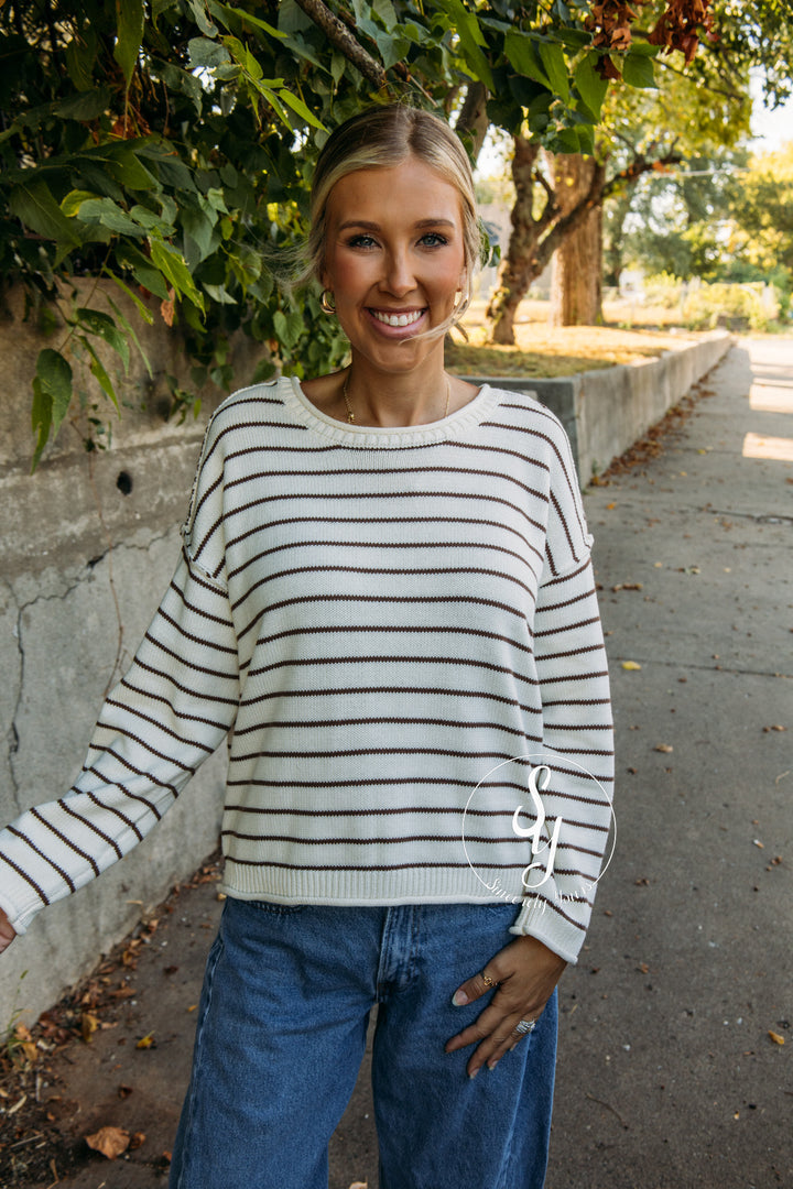 Hello There Sweater - Cream