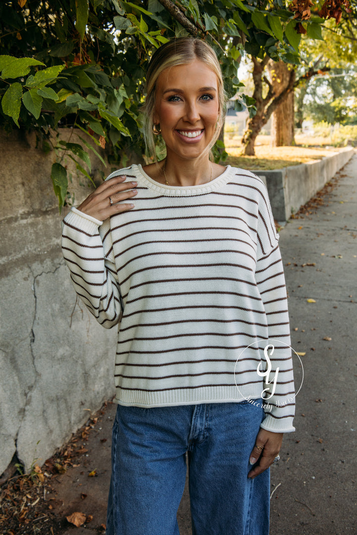 Hello There Sweater - Cream