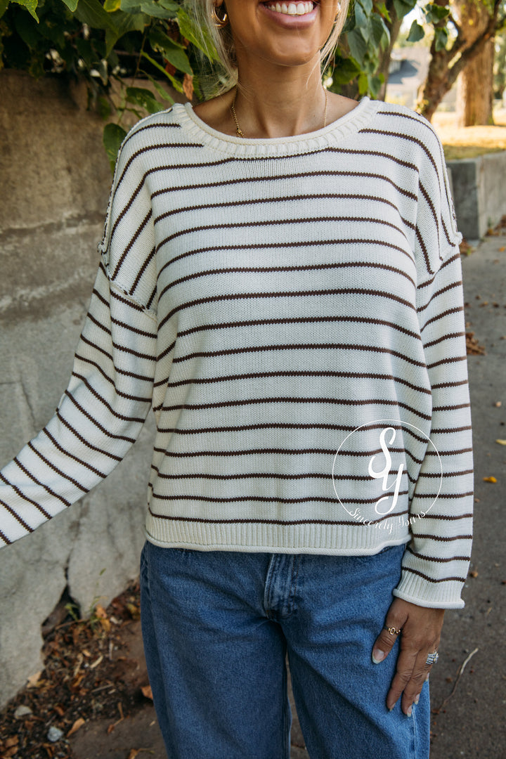 Hello There Sweater - Cream