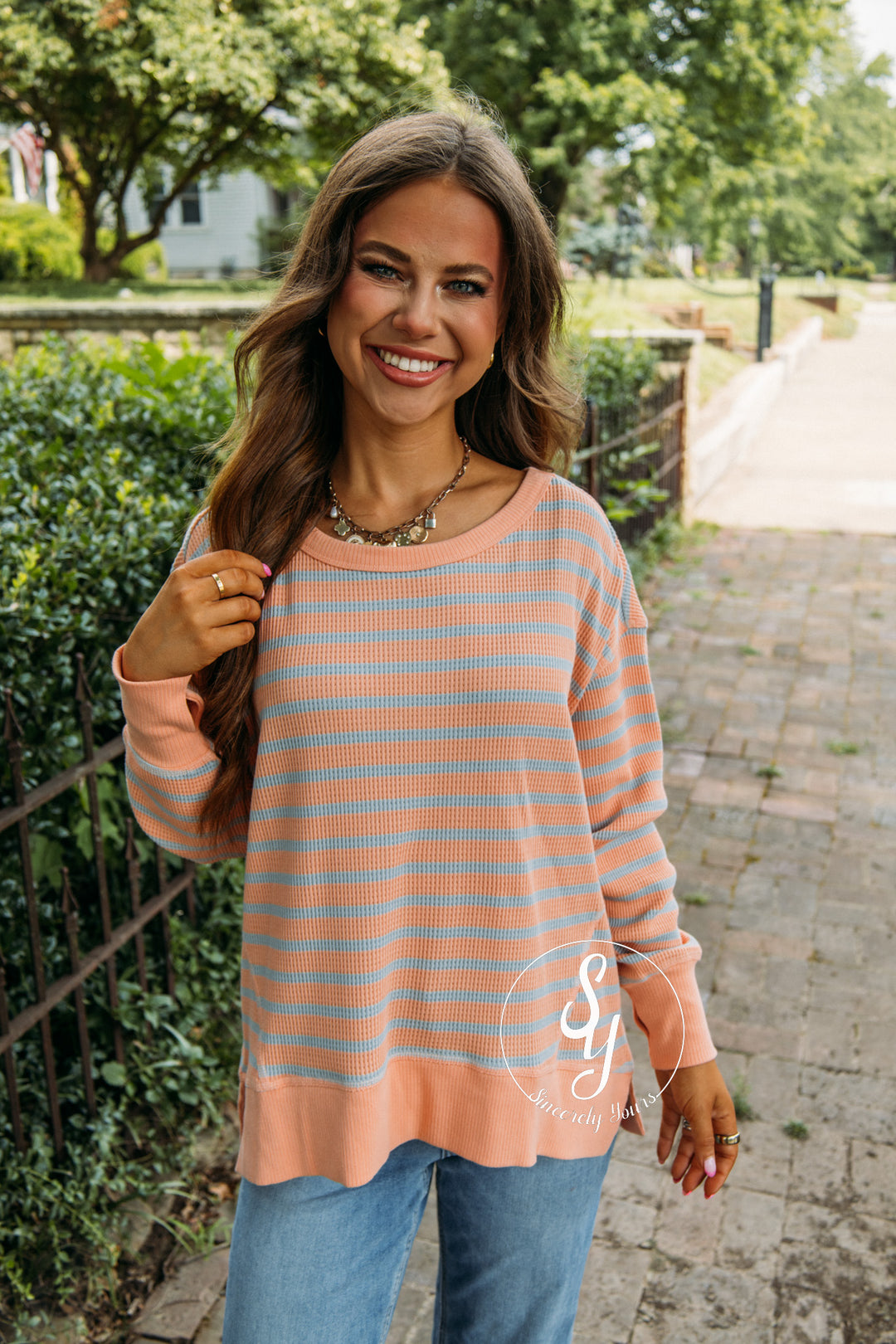 Casual Crush Top - Salmon Light Blue