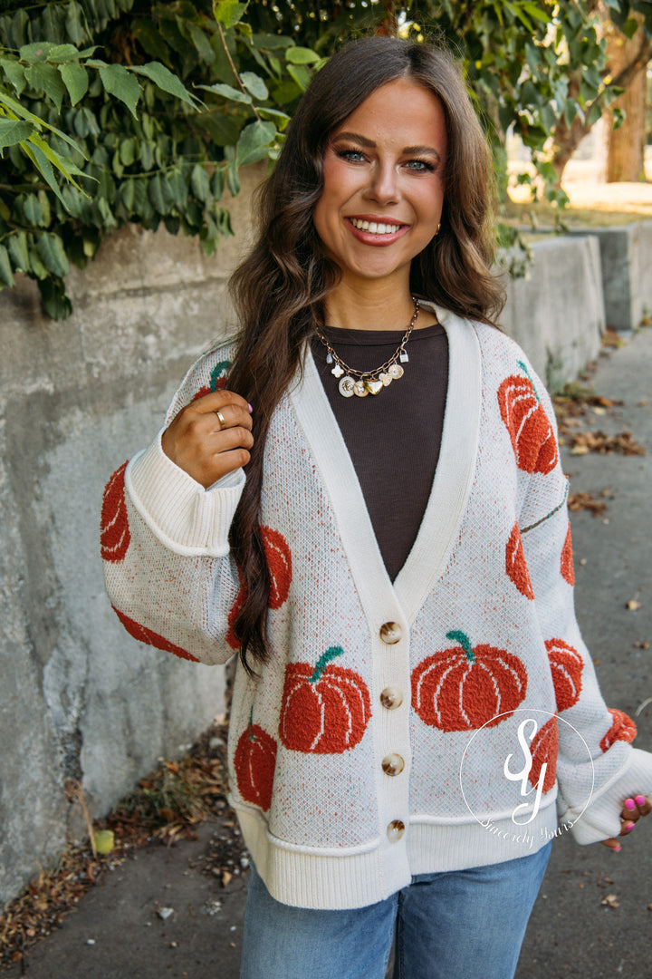 Pumpkin Love Cardigan - Ivory