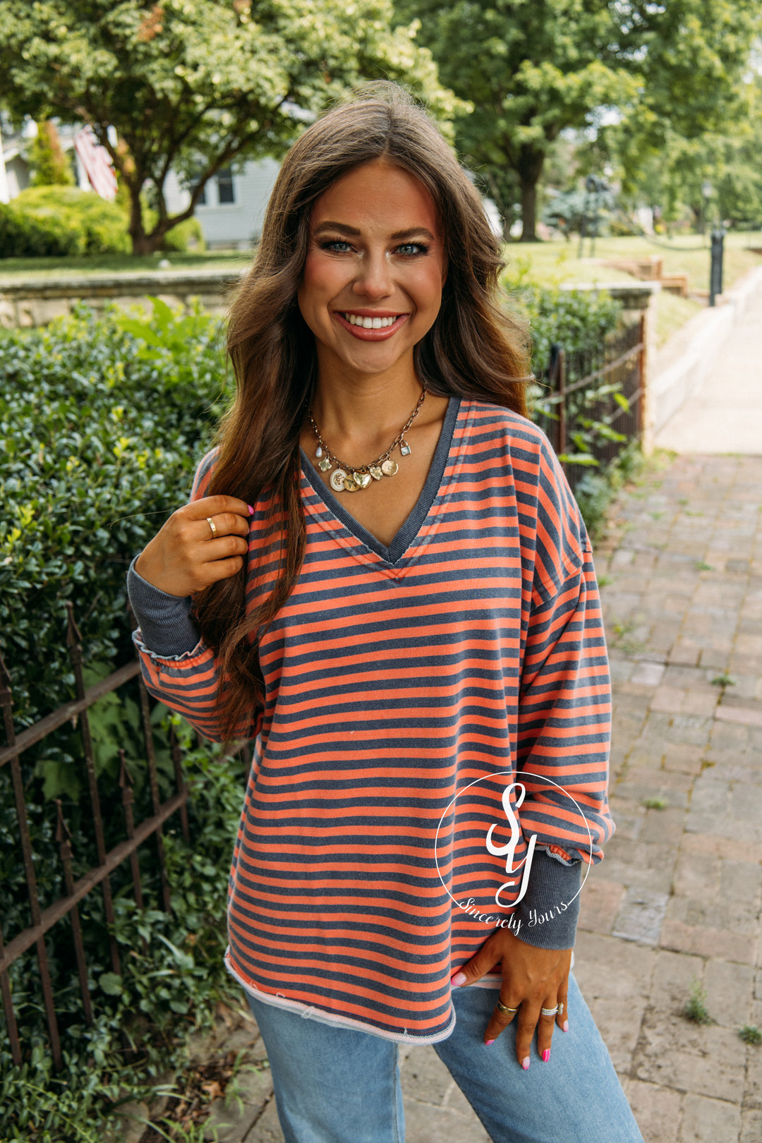 Classic And Warm Top - Coral/Navy