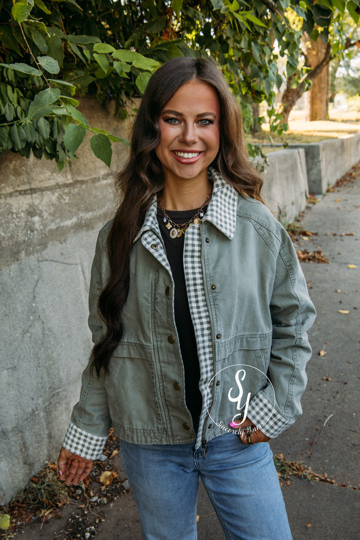 Caught Your Eye Jacket - Olive
