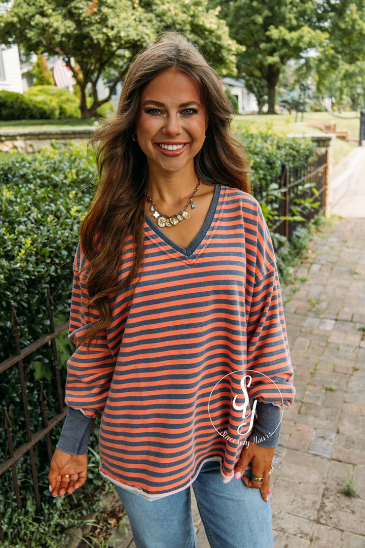 Classic And Warm Top - Coral/Navy