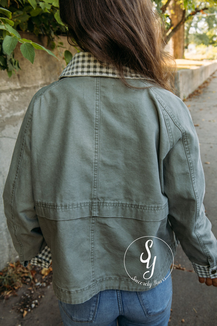 Caught Your Eye Jacket - Olive