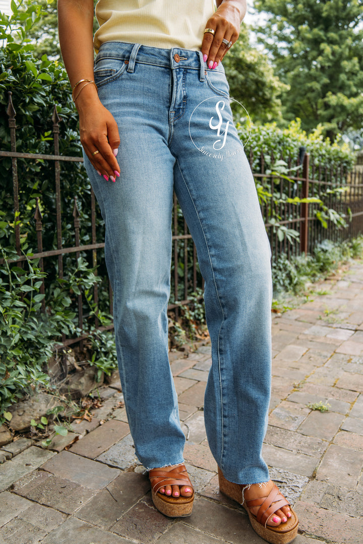 Oaks Low Rise Denim - Medium Dark