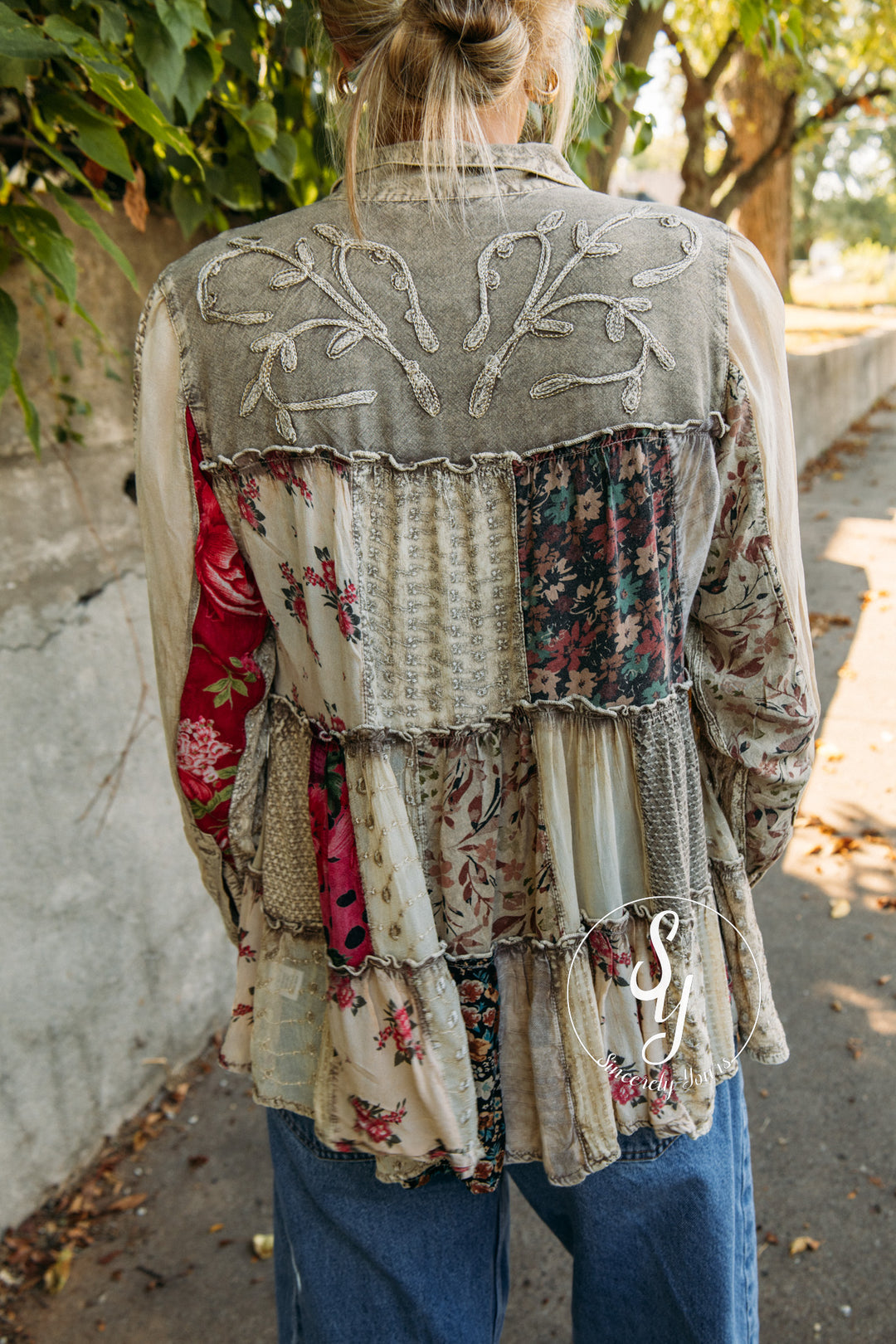 Spotlight Blouse - Latte