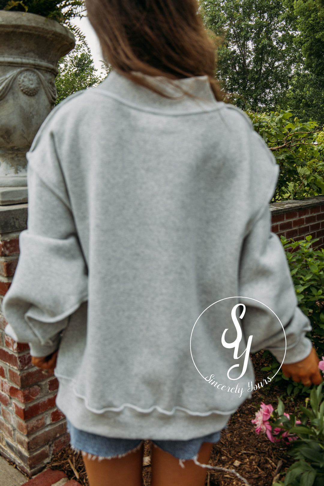 Faith Mock Neck - Grey/Polka Dot