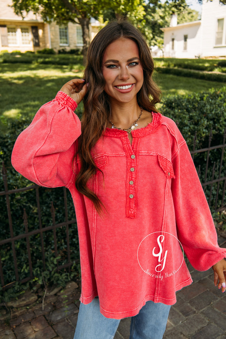 Loving Warmth Top - Strawberry