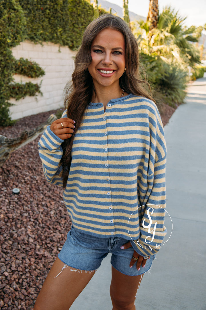 Lines Of Chic Sweater -  Lt Blue/Butter