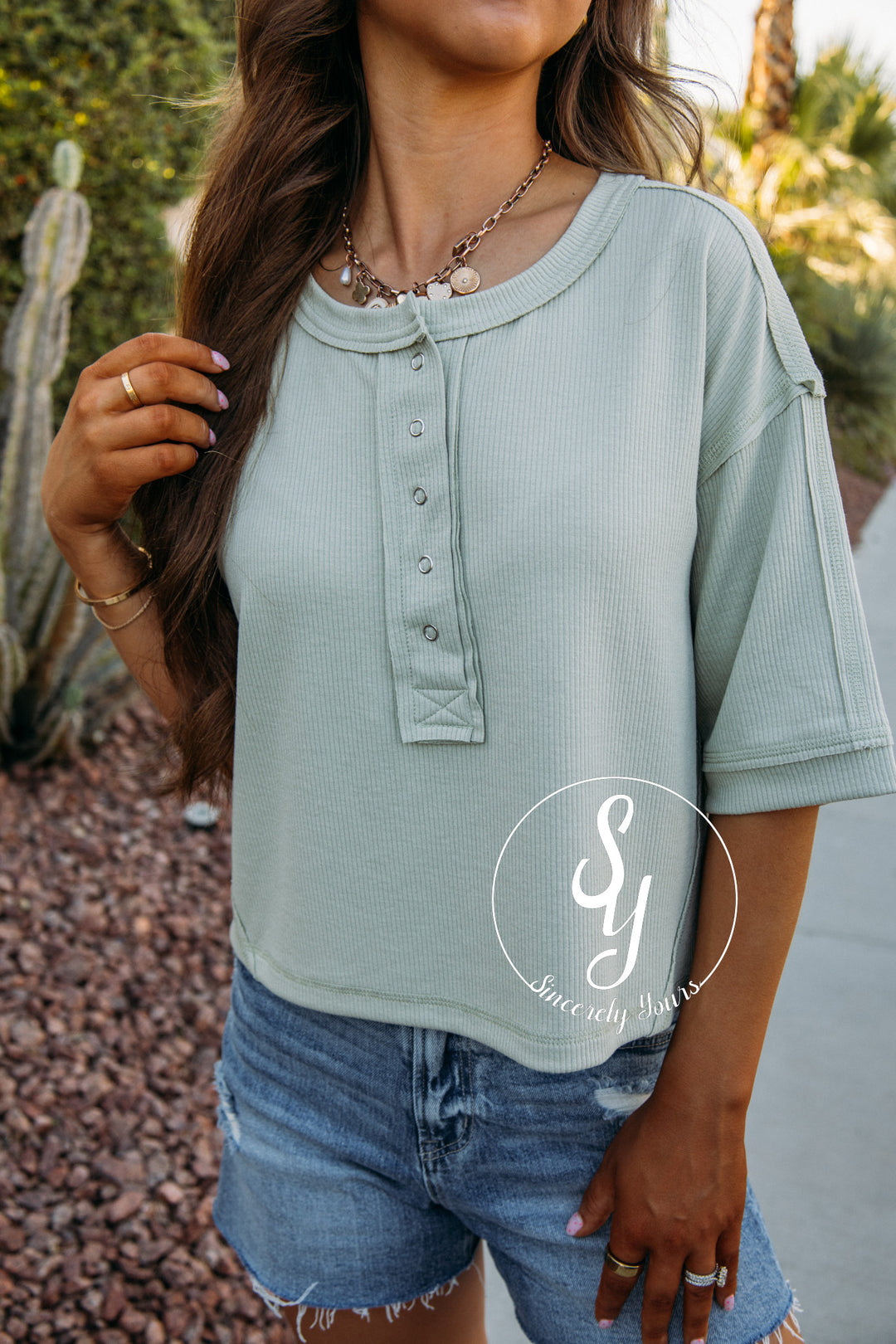 Sunny Personality Top - Light Sage