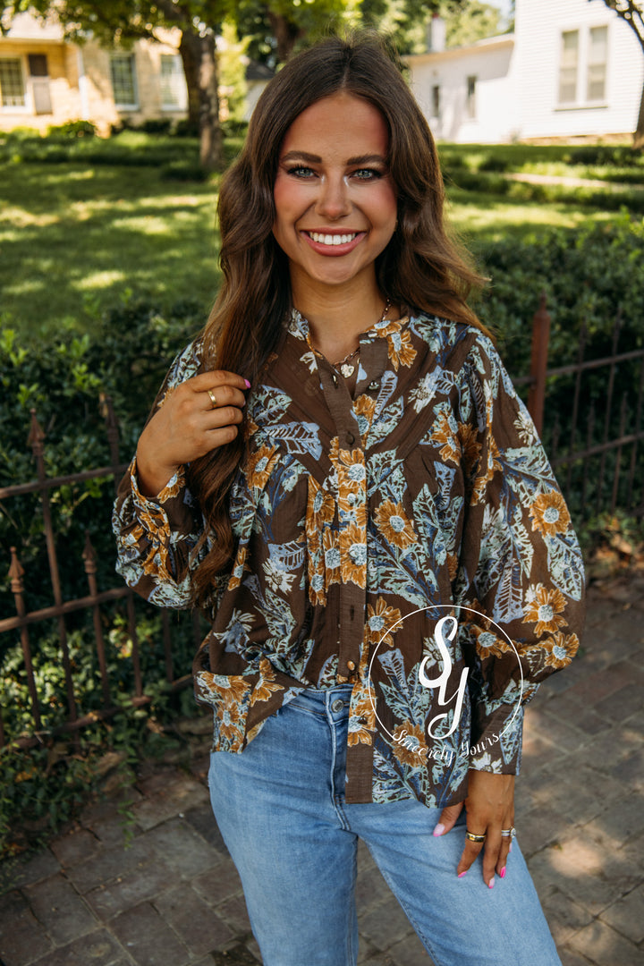 Forever Pretty Top - Mocha Bloom