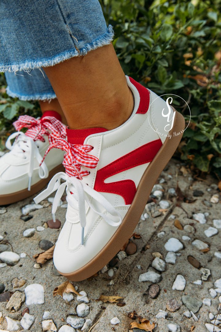 Weekend Walker Sneaker - White Red