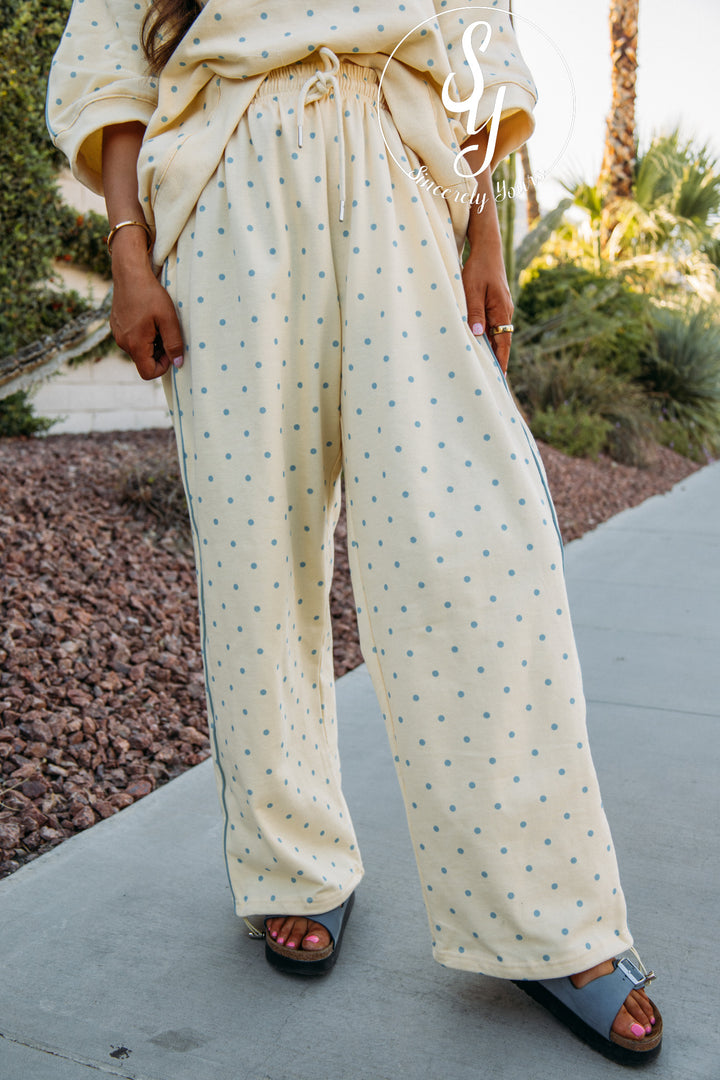 In The Spotlight Set - Butter Yellow/Blue Spots