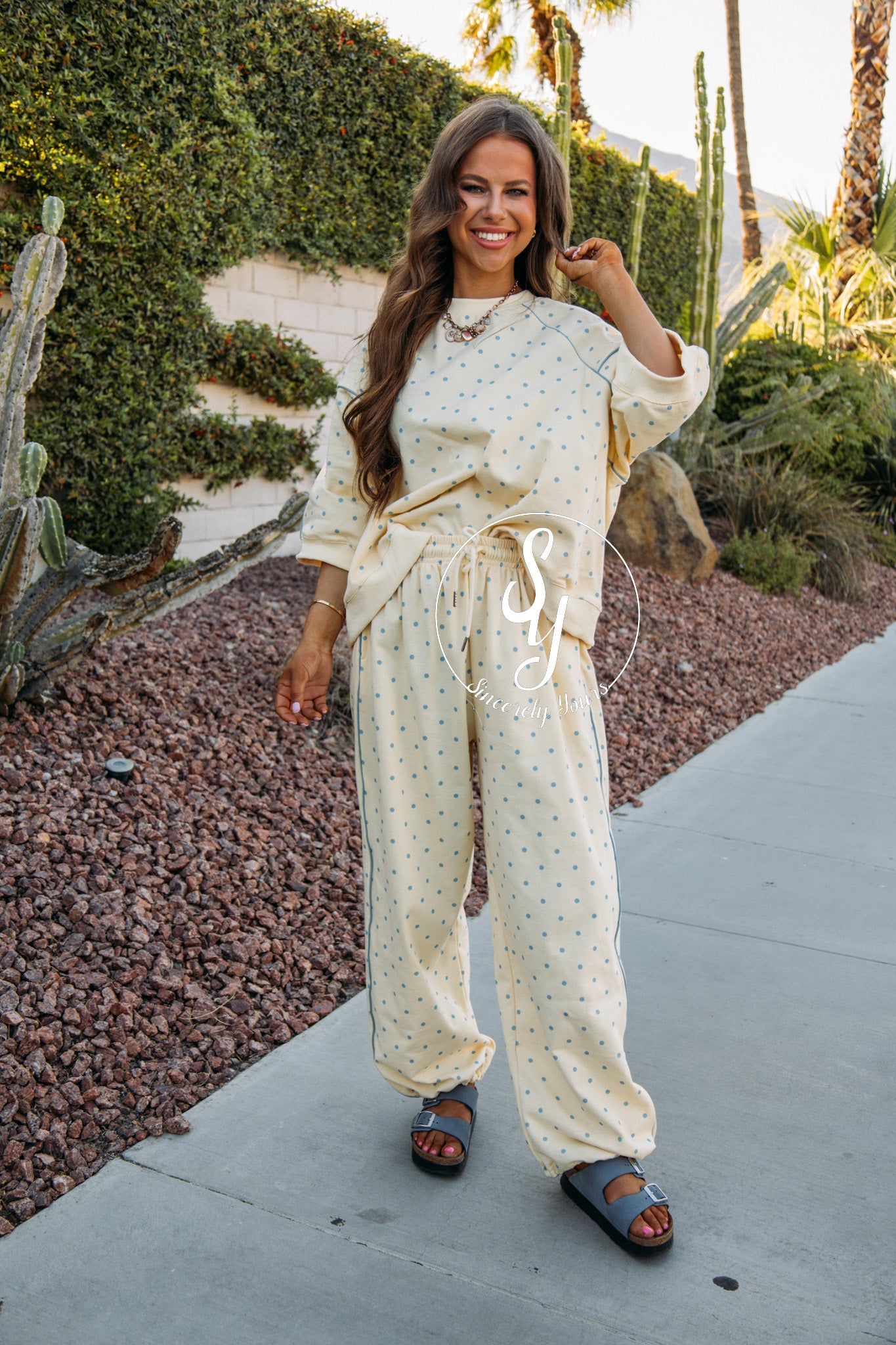 Trendy women's clothing – Sincerely Yours