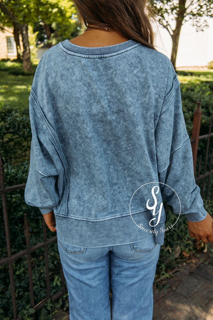 Cuddle In Crewneck - Indigo Blue