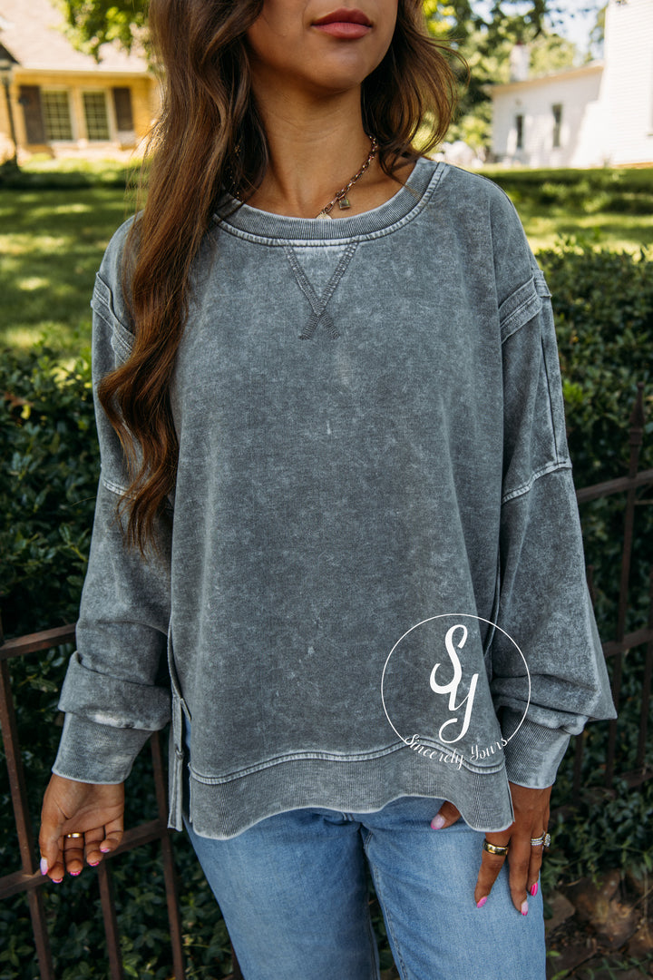 Cuddle In Crewneck - Black