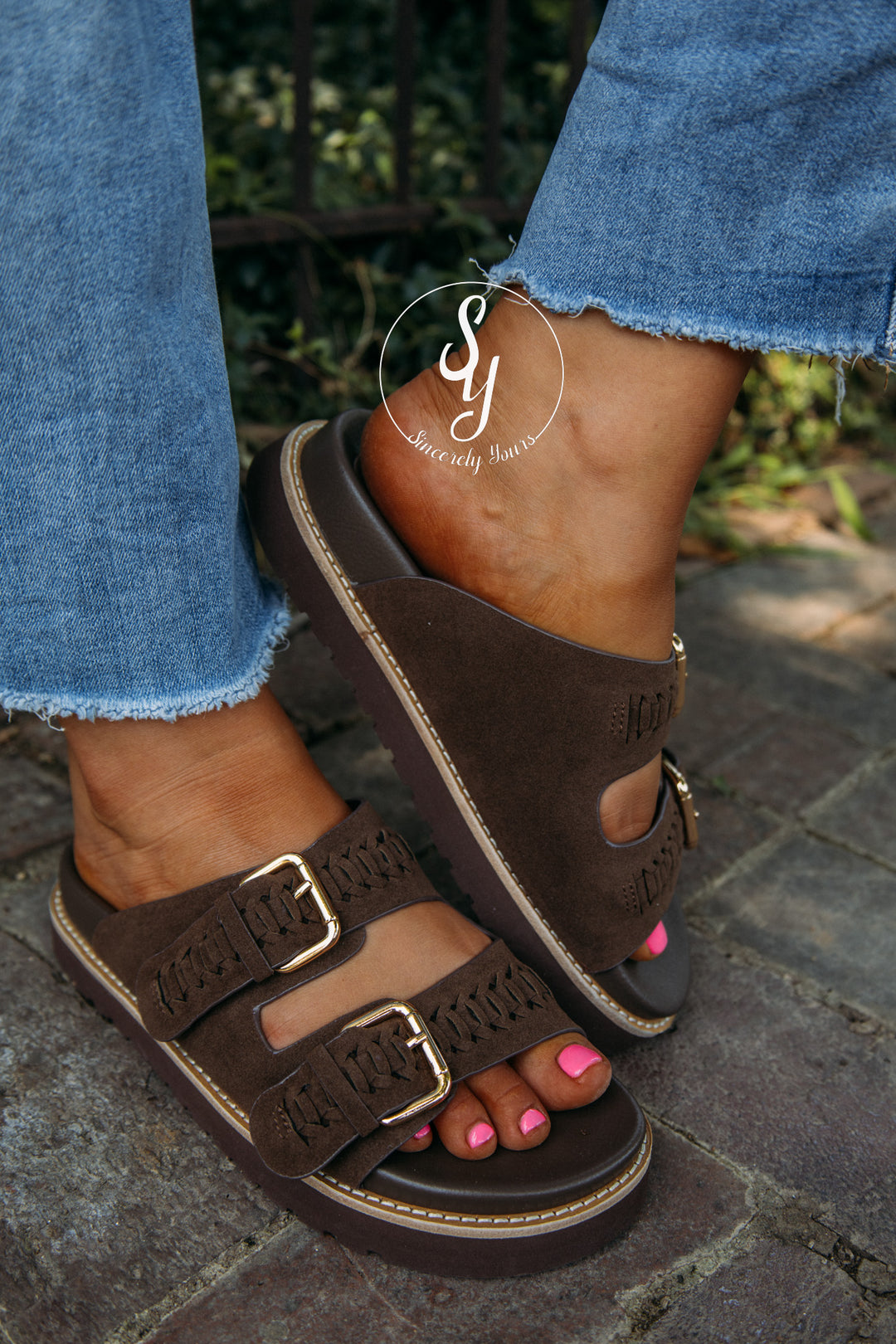 Slayde Sandal - Brown