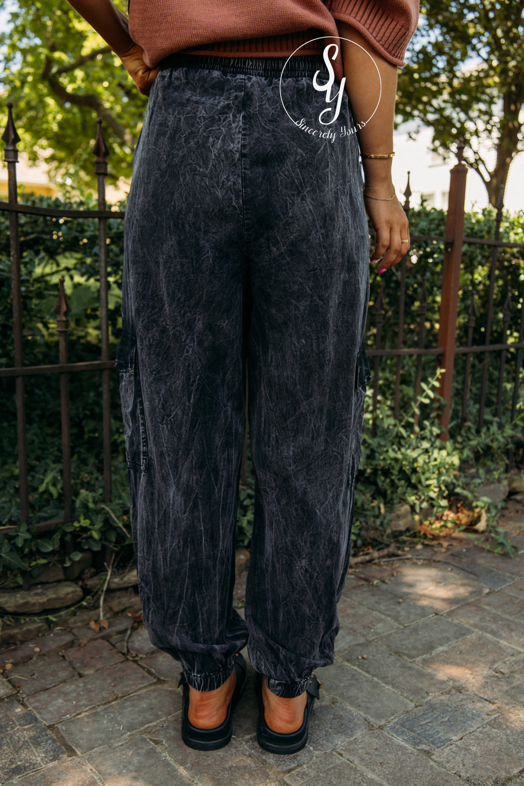 Bowie Pant - Charcoal