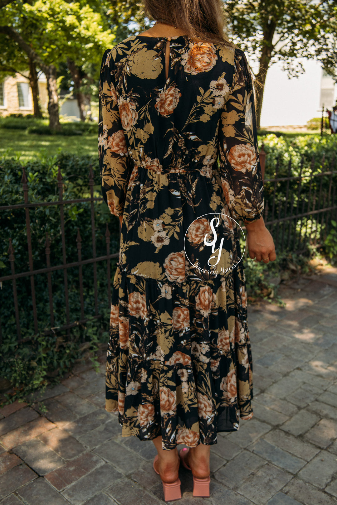 Fall Slowly Dress - Black