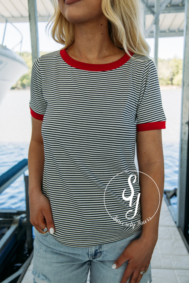Making Plans Top - Ivory/Red