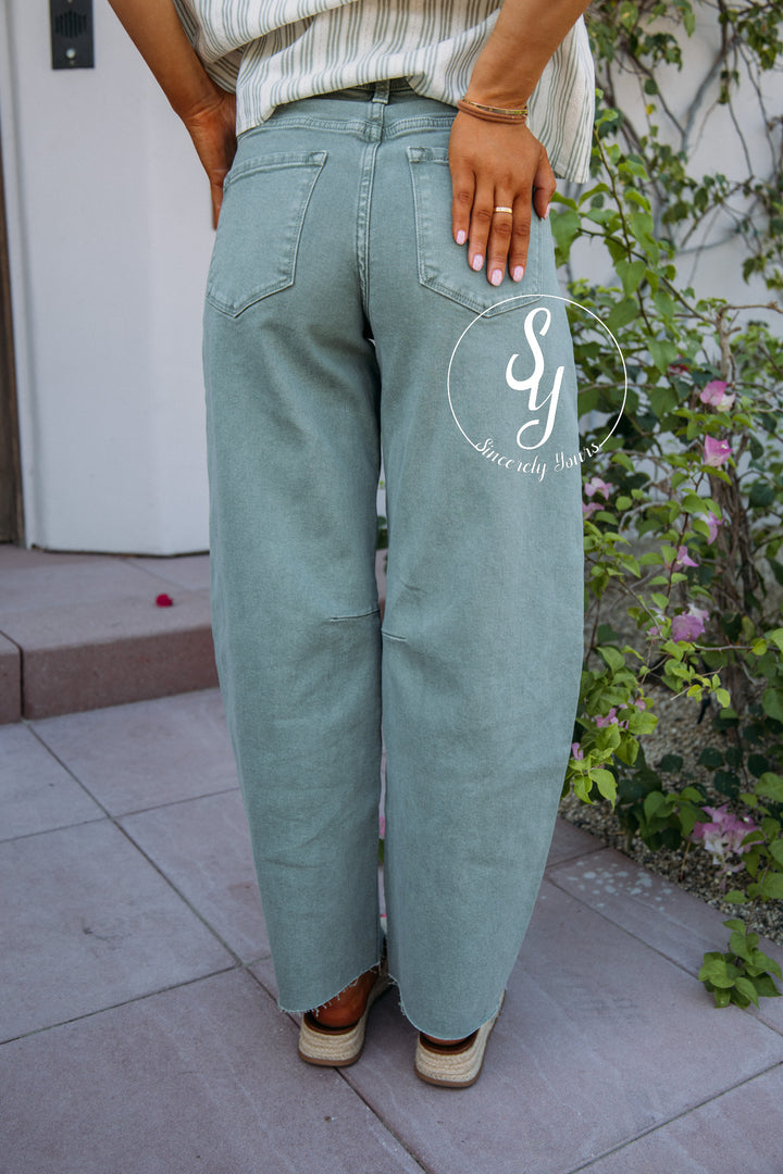 Trinity Barrel Denim - Olive