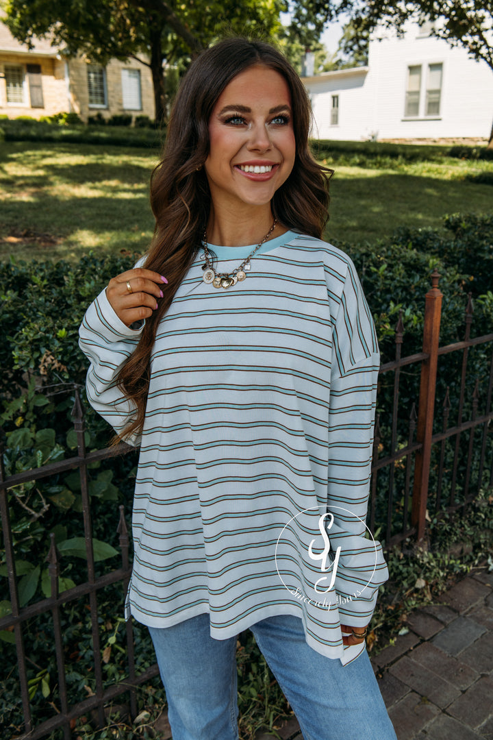 Sweet Simplicity Top - Off White/ Mint