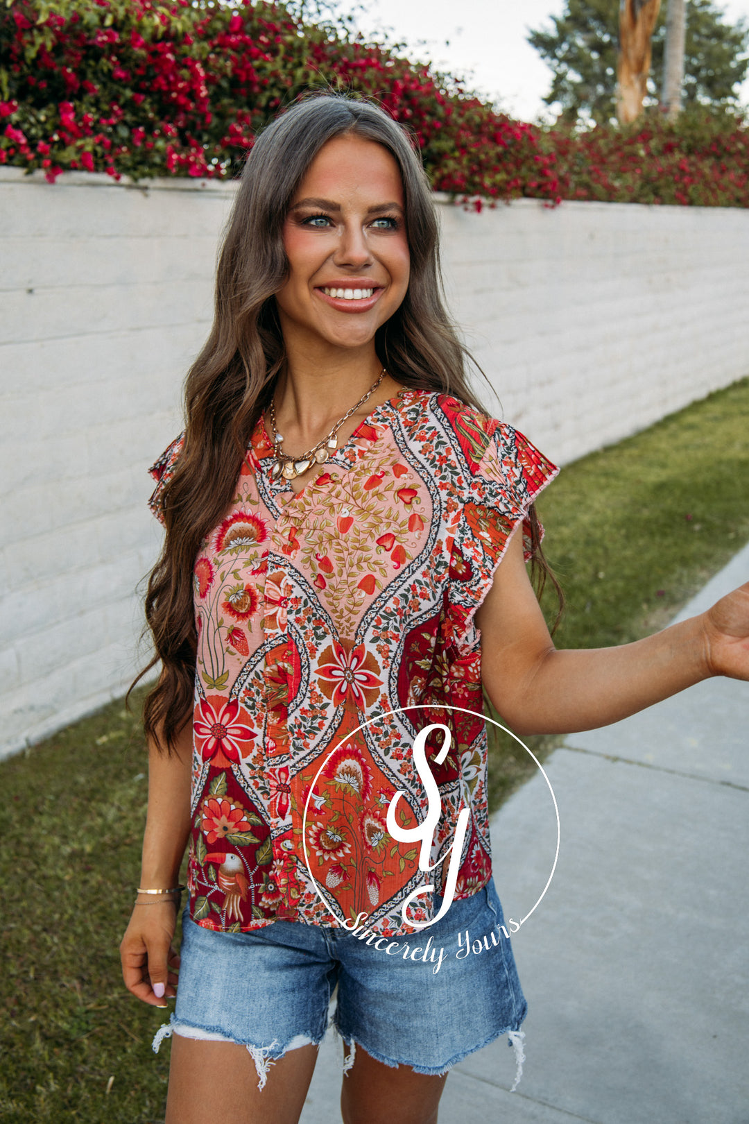 Sleek Floral Moment Top - Red