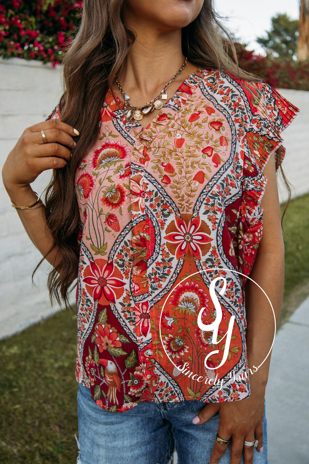 Sleek Floral Moment Top - Red