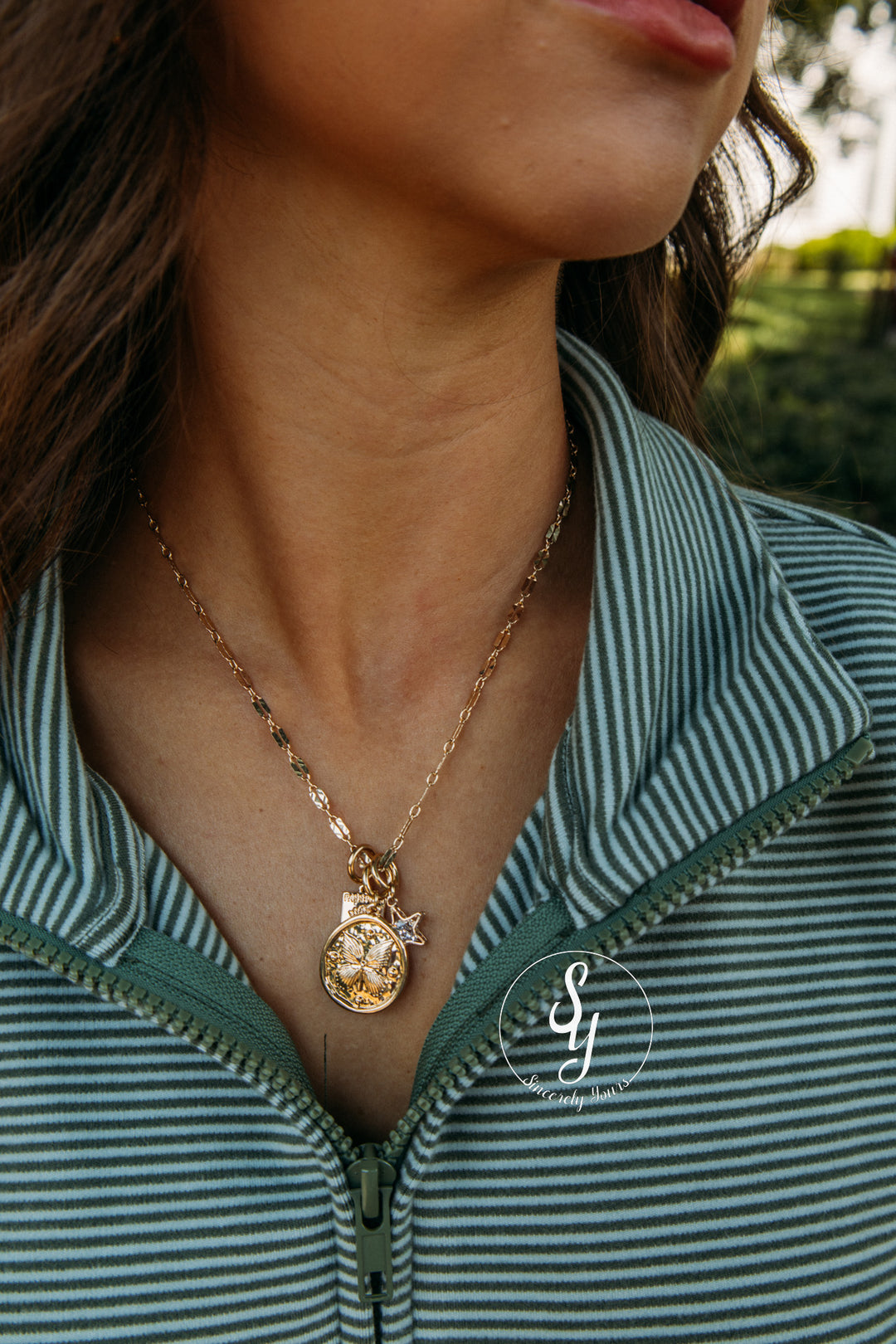 Star Butterfly Effect Necklace - Gold