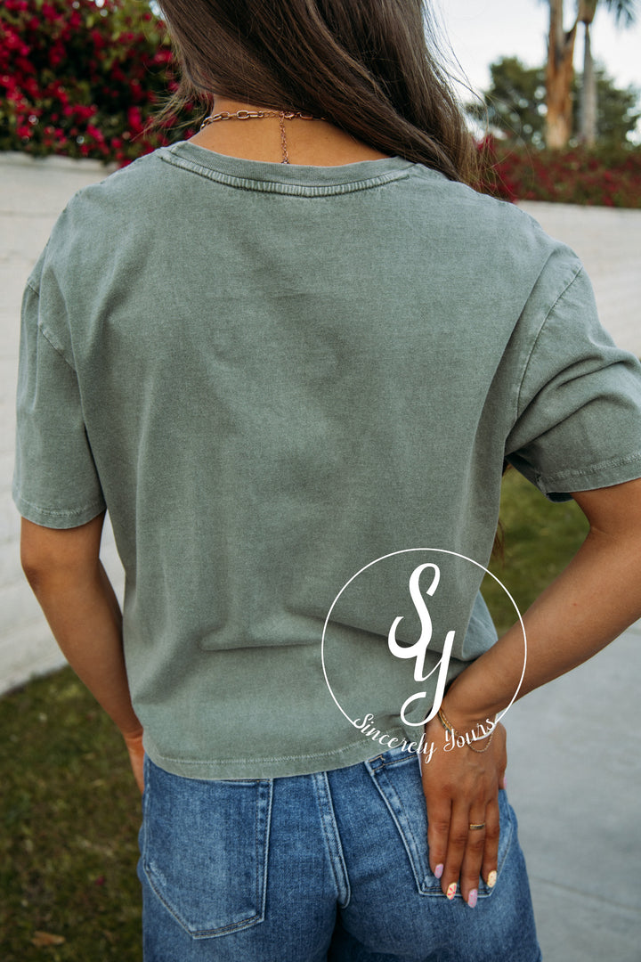 Fly Bird Graphic Top - Sage
