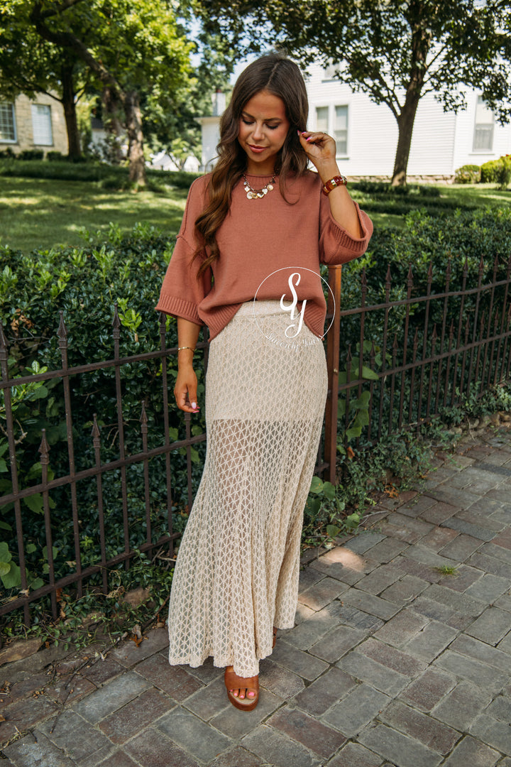Latte Lace Skirt - Champagne