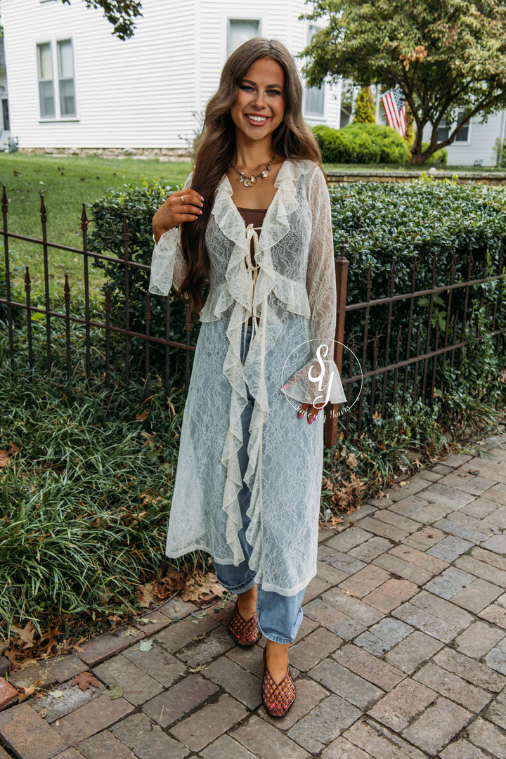 It Girl Kimono- Ecru