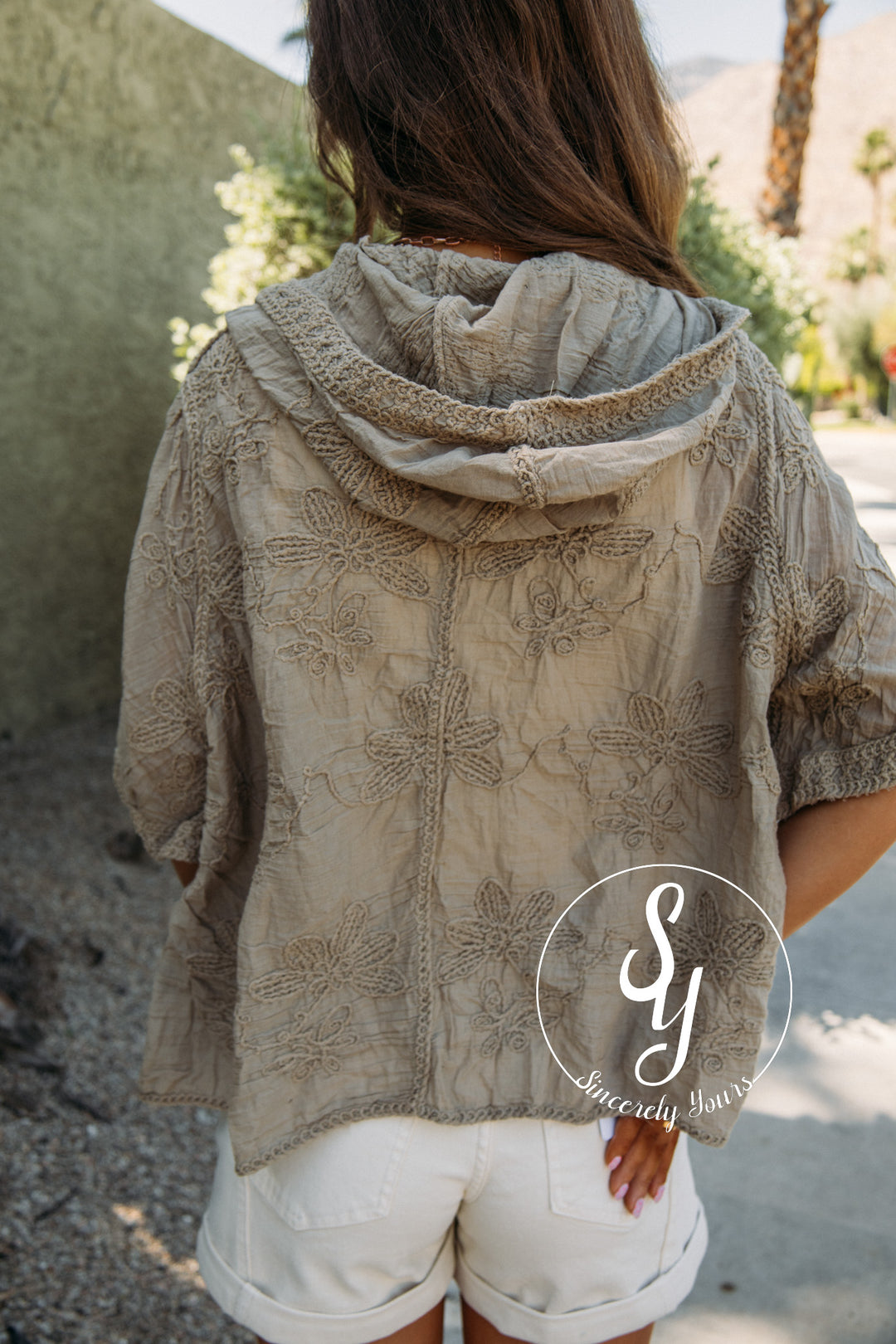 Bold Feelings Top - Taupe