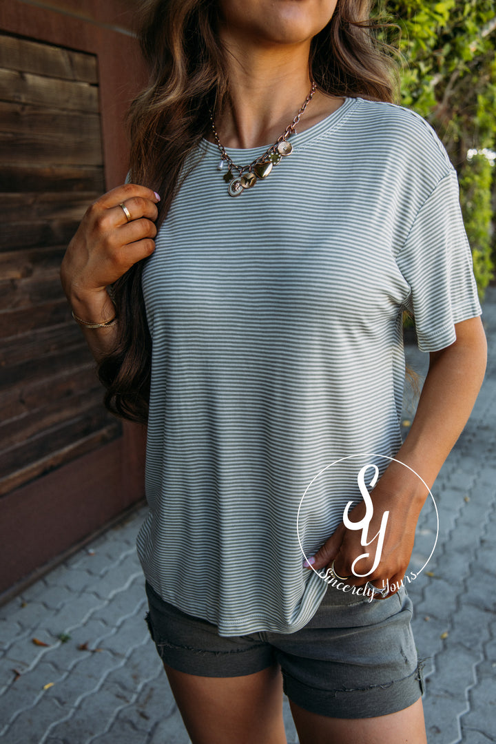 Zuri Top - Sage/Ivory
