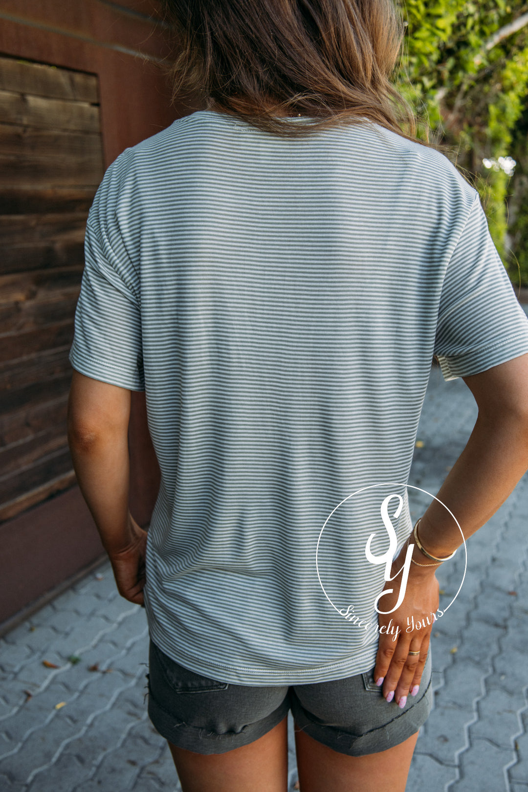 Zuri Top - Sage/Ivory