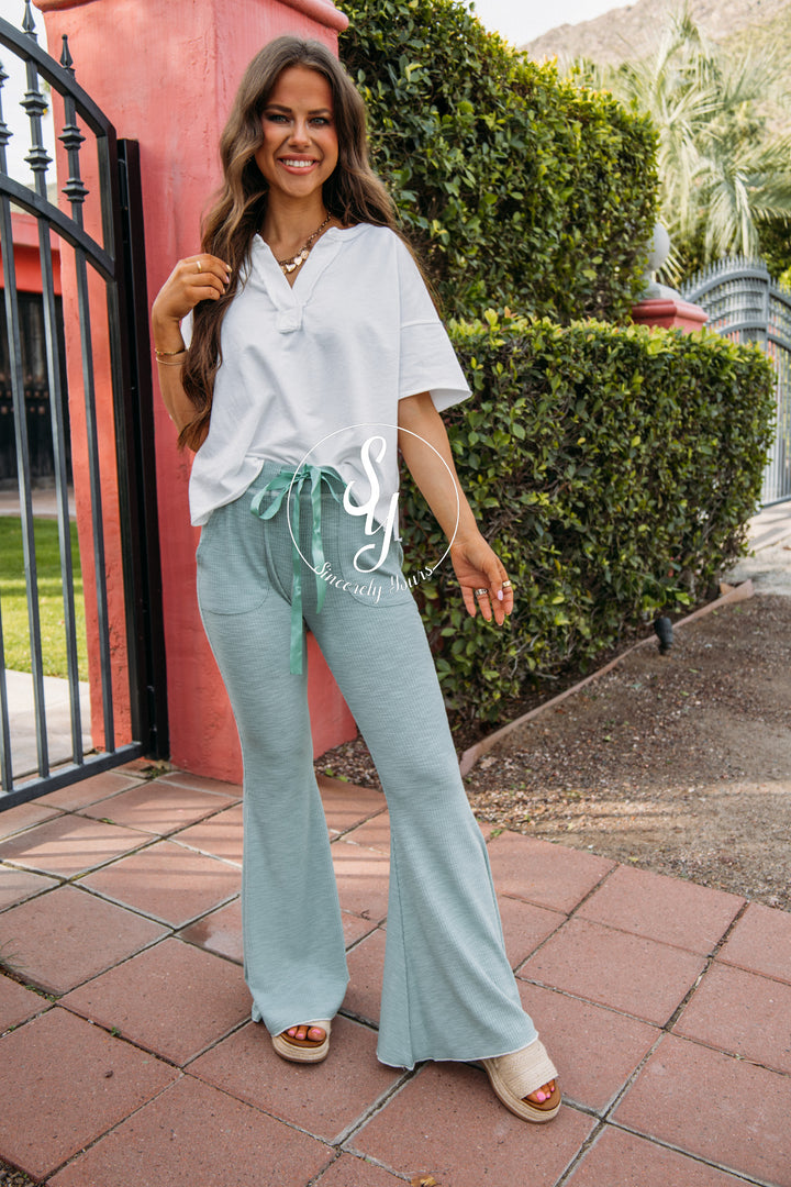 Soft Blooms Pants - Pale Sage