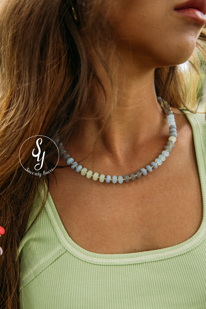 Ocean Front Necklace - Mixed Green