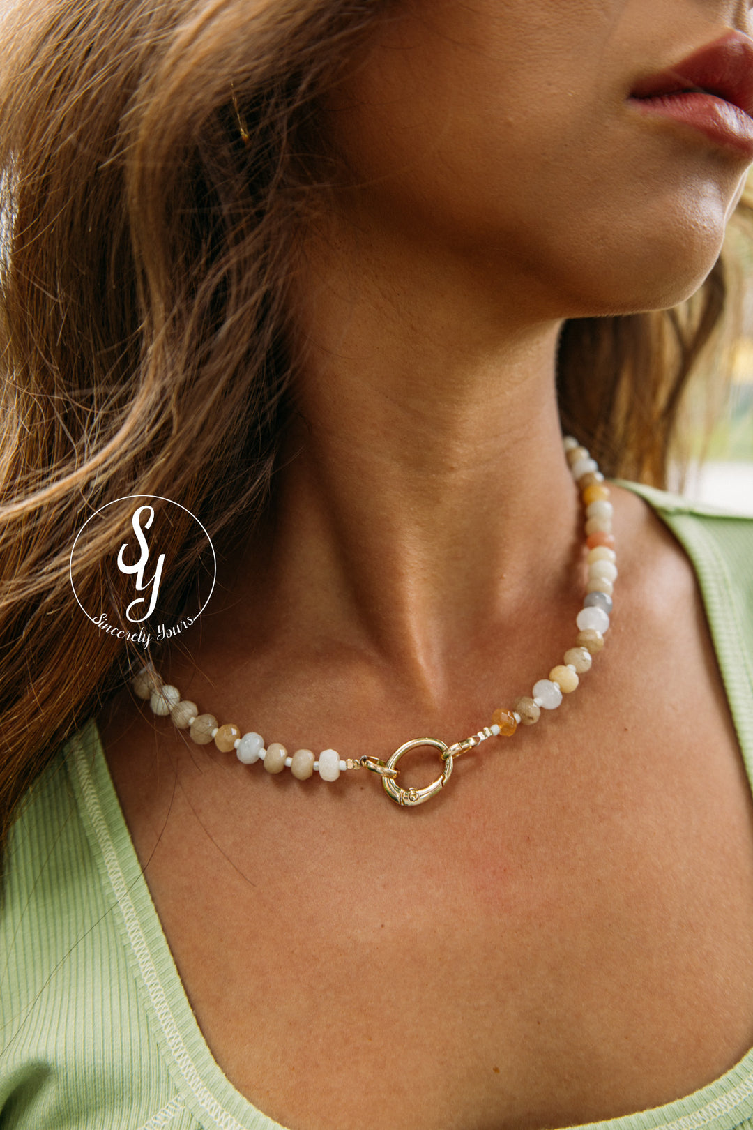 Dream Vacation Necklace - Stone