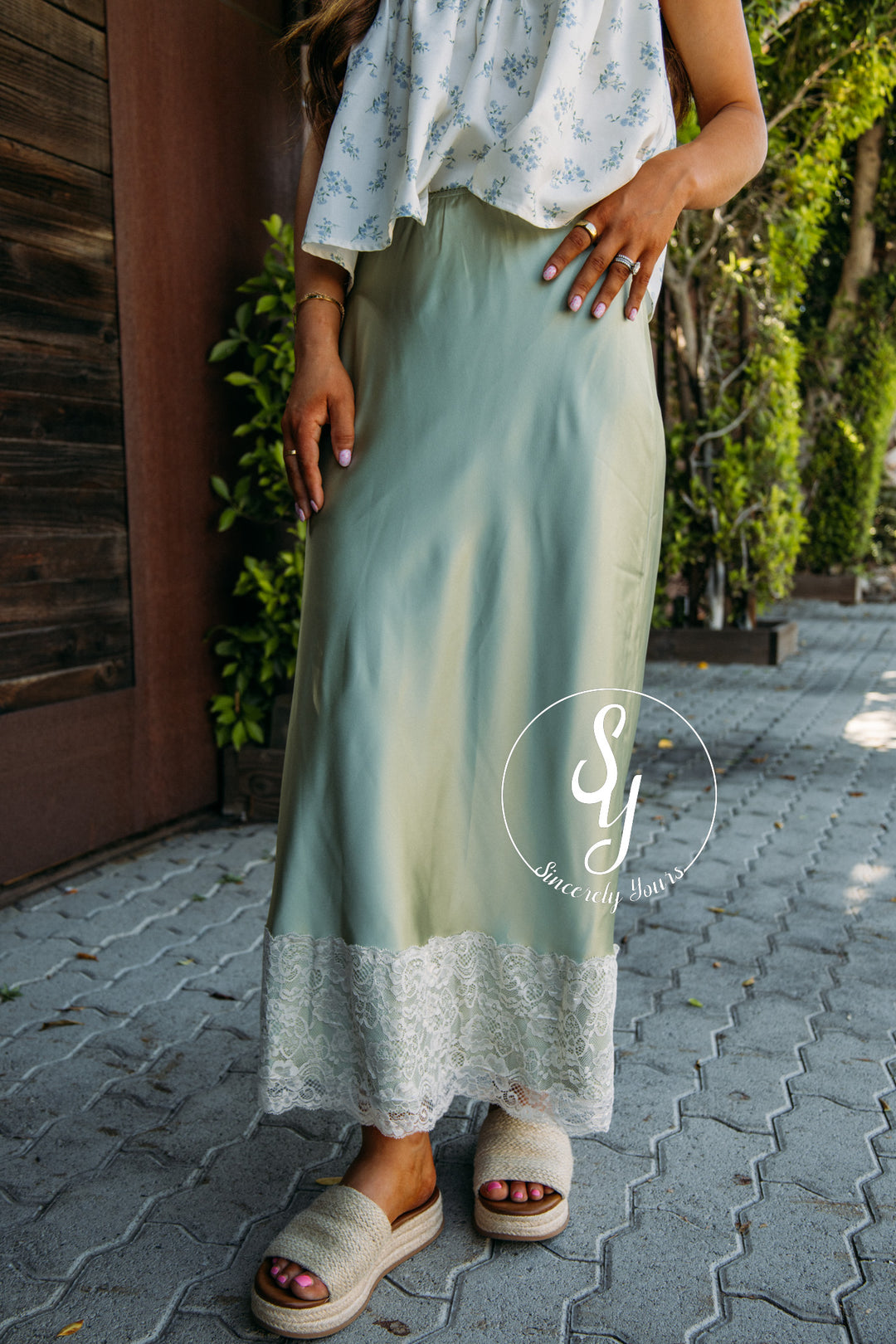 Silky Lace Skirt - Matcha Cream