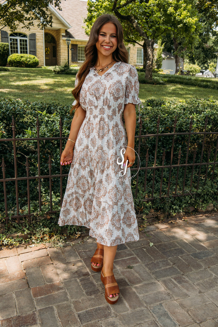 Girl Energy Dress - Taupe