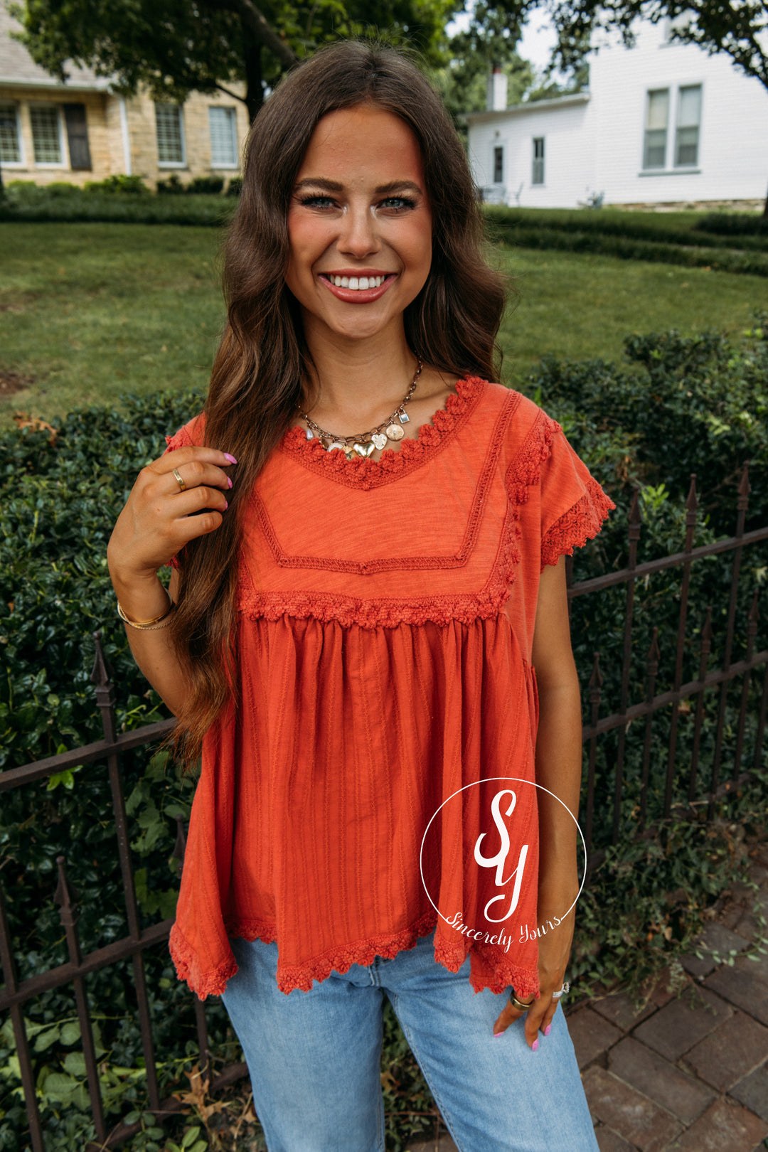 Chestnut Lane Top - Coral