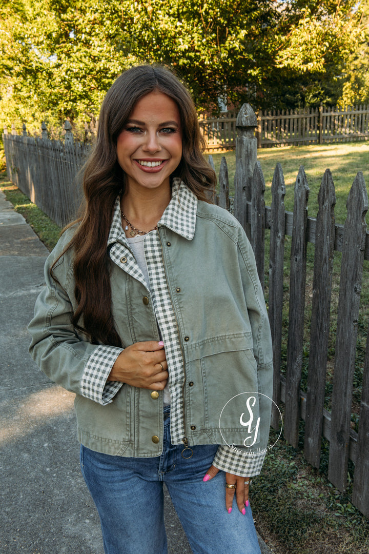 Caught Your Eye Jacket - Olive