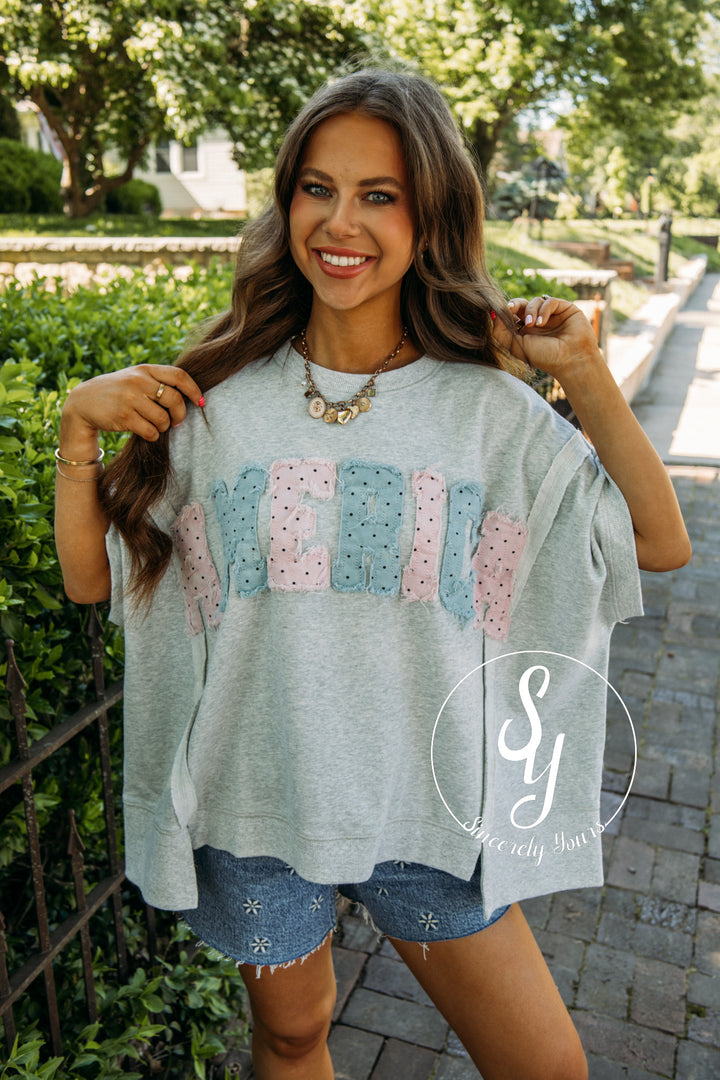 Cozy America Feeling Top - H. Grey