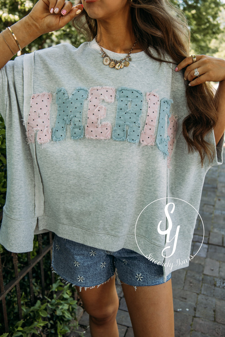Cozy America Feeling Top - H. Grey