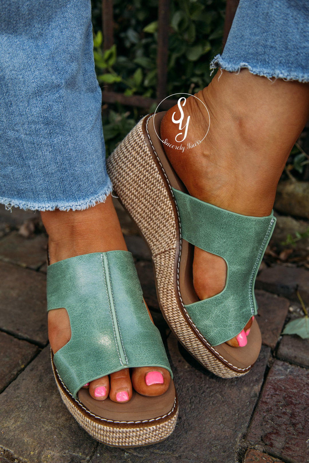 Rowan Sandal - Leaf Green