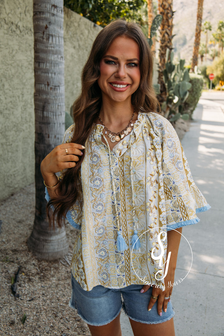 Gentle Floral Design Top - Gold