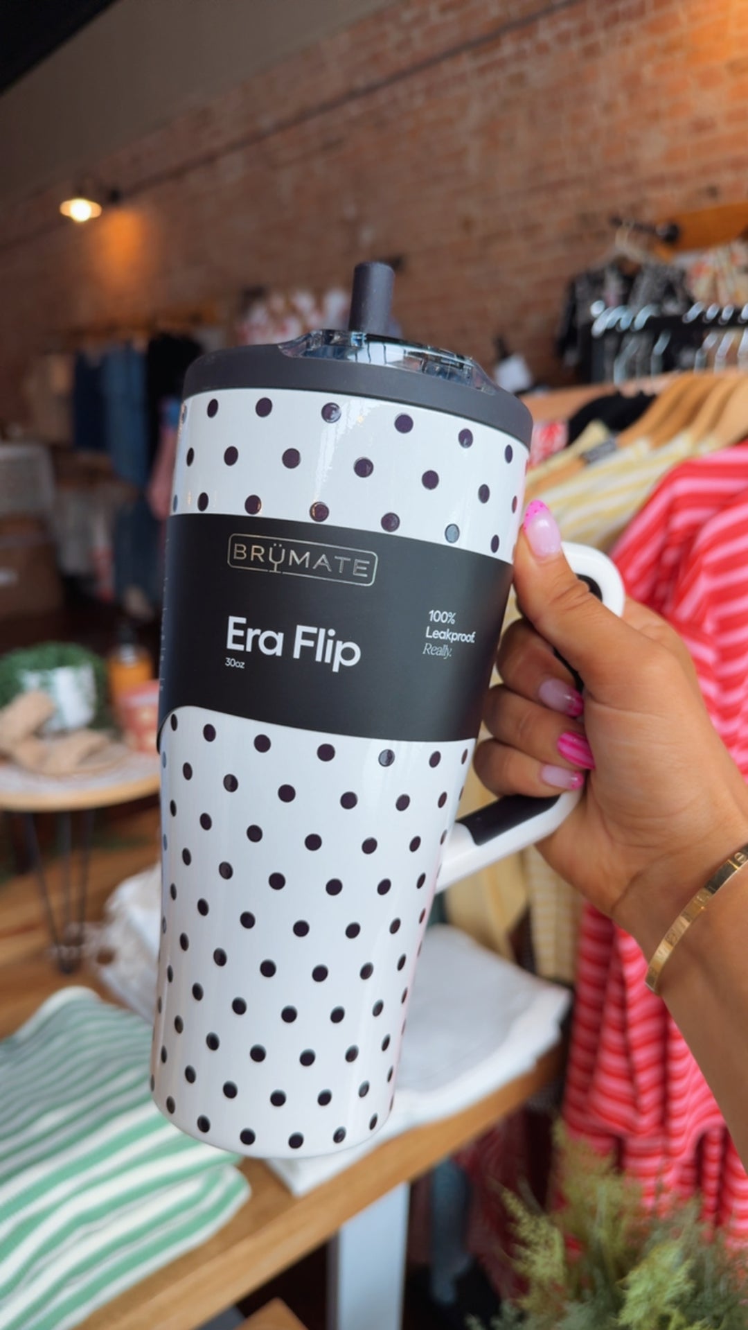 Brumate: Era Flip 30oz -Polka Pearl